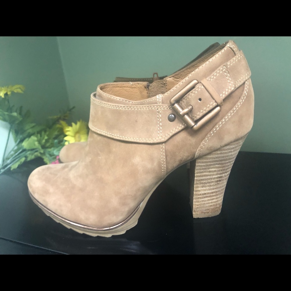 Sofft Ankle Boots Size 8.5M